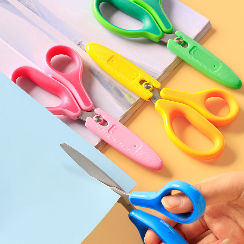 Forbici di sicurezza per bambi - Art Craft Toddlers recensione e prezzo